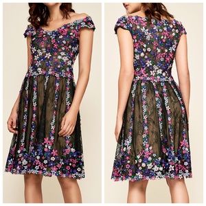 Tadashi Shoji Bruna Dress Off The Shoulder Floral Embroidered Pink Black Lace 10